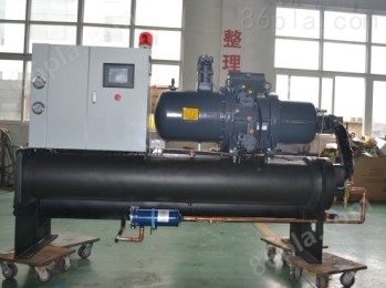 上海金山水冷式螺杆式冷水机